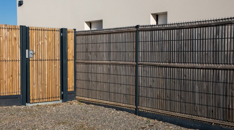 How Can I Enhance Privacy with Innovative Fencing Solutions?